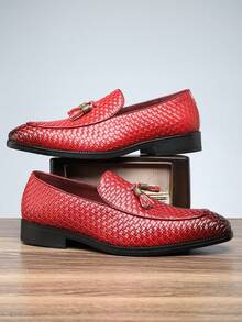 1 Pair Men's Red Woven Tassel PU Upper Rubber Sole Low Heel Slip-On Casual Loafers, Suitable For Daily Wear - Burgundy - View 2