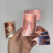 便携迷你玫瑰金塔罗牌指南 - 78张完整韦特-史密斯塔罗牌套装 - 防水防撕裂PET箔材质 - 适合初学者和专家，尺寸：2.24*3.43英寸（5.7厘米*8.7厘米），命运、占卜、神谕卡，圣诞节、万圣节、感恩节、礼物、未来命运、预言 - 彩色 - 查看 4