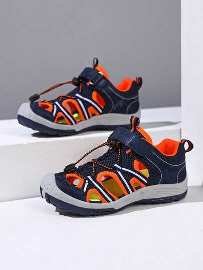 1双男童可调节魔术贴凉鞋，防滑透气镂空设计，休闲户外夏季适用