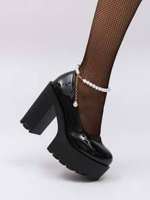 Novos Saltos Altos de Couro Envernizado com Decoração de Corrente de Pérolas para Mulheres, Saltos Elevados Doces e Punk, Adequados para Uso Diário, Festa, Punk, Banquete - Preto - Visão 5