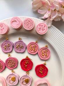 Love Rose Texture Seal Polymer Clay Cutter Clay Cutting Molds Earring Jewelry DIY Handmade Cutting Molds For DIY Earrings & Crafts, Perfect For Handmade Decorations, Jewelry Making Tools ﻿ - TH347 - View 4