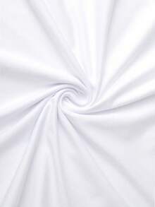 Camiseta feminina de manga curta com estampa de caveira e demônio, estilo streetwear, ideal para o verão e uso diário. Modelagem casual e solta, gola redonda. - Preto - Ver 3