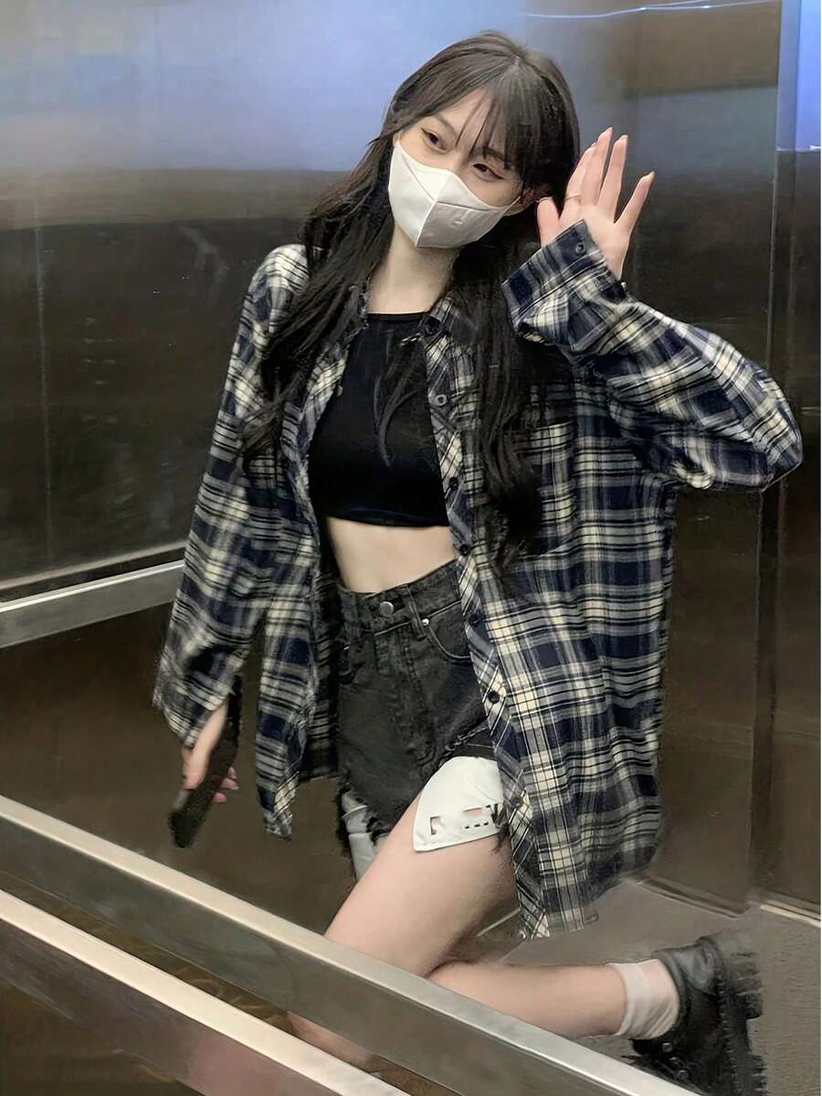 女士休闲宽松格纹印花落肩长袖衬衫，适合日常、办公和上学穿着，春秋季款 - 藏蓝色 - 查看 1