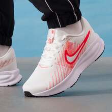 Nike 男子RUN DEFY日常運動訓練健身戶外跑步鞋 - 米色/粉紅色 - 查看 3