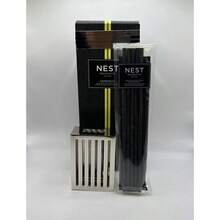 Nest Liquidless Diffuser 5 Scent Stick And Metal Vessel Grapefruit New In Box - như hình ảnh - Xem 1
