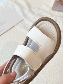 1 đôi dép lê đi biển trẻ em unisex, dép đế bằng thoải mái và đa năng. - trắng - Xem 6