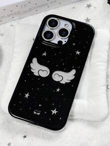 纤细的黑色翅膀追随星辰，这款时尚精致的个性化防摔保护壳，兼容 17/17 Pro Max、 16 Pro Max/15 Pro/14、 13/12/11，是送给家人/朋友/姐妹/女友的圣诞礼物佳选。 - 黑色 - 查看 4