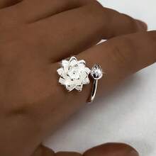 1枚简约优雅的925银莲花戒指，适合女性日常、度假、婚礼佩戴。 - 銀色 - 查看 9