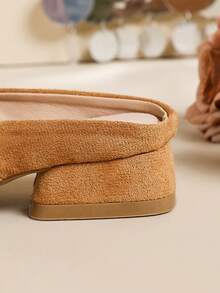 Women's New Pointed Toe Low Heel Mules, Fashionable Slip-On Mary Jane Shoes - Brown - View 9