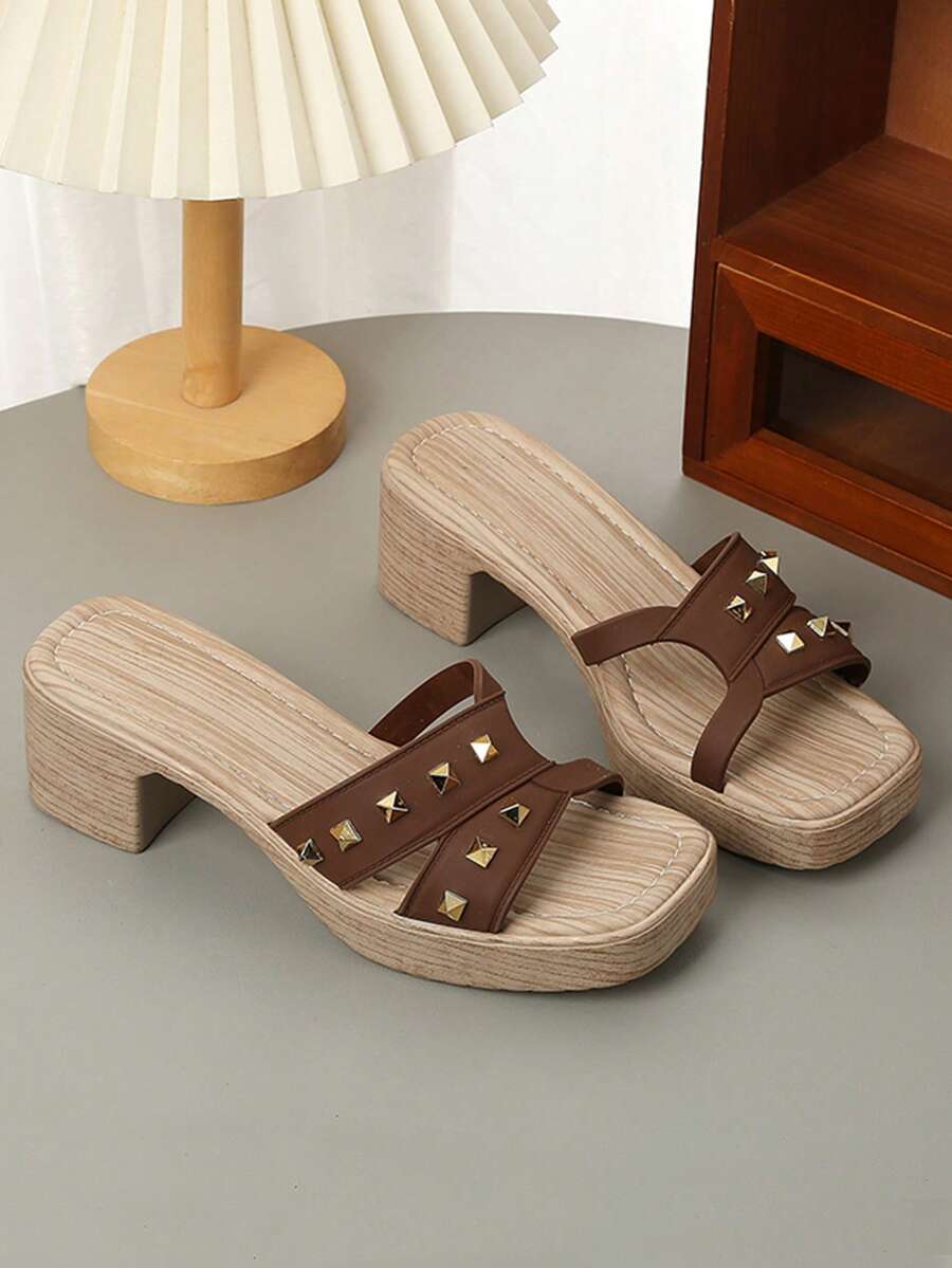 Summer New Fashion Versatile Comfortable Thick Heel Non-Slip Teenage Girls Sandals - Brown - View 1
