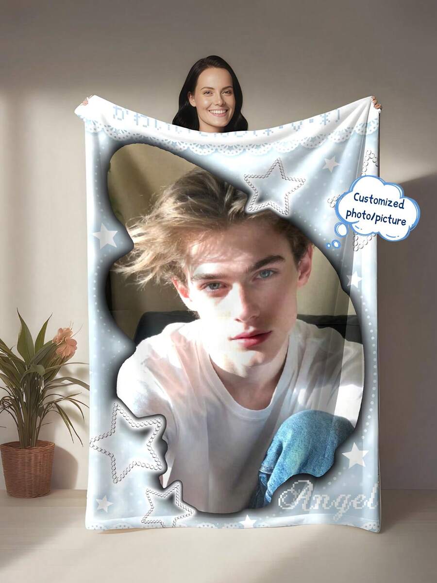 1件极简设计 - 蓝粉蝴蝶翅膀图案法兰绒毯，左右两侧均可定制照片。独特新颖，现代简约设计，奢华情人节礼物，适合送给朋友和爱人 - 柔软轻盈保暖，四季皆宜 - 适用于床、沙发、办公室、户外露营和旅行 - 多功能毯子、披毯、装饰毯