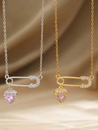 Hollow Heart-Shaped Photo Pendant Necklace, Cute & Personalized, Suitable For Women's Daily Wear, Vacation, Leisure Outings, Shopping, Sightseeing, Photography, Also Can Be Used As Decorative Accessory