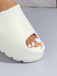 N0015067391-0002 Sandalias de espuma con suela gruesa antideslizante, cómodas y ligeras de unicolor en estilo minimalista para adolescentes, niños y niñas, ideales para usar en el baño, dormitorio, oficina, playa y piscina - Blanco - Ver 7