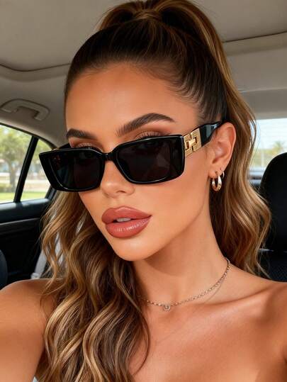 1副女士塑料镜框休闲经典现代简约百搭时尚眼镜，适合街头拍照、日常生活、商务休闲等场合，是女士配饰的理想之选。