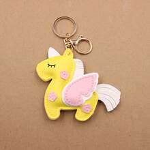 1pc New Dreamlike Winged Horse PU Leather Keychain, Cartoon Unicorn Shaped Car Key Chain Pendant, Colorful Bag Accessory Gift - Multicolor - View 8