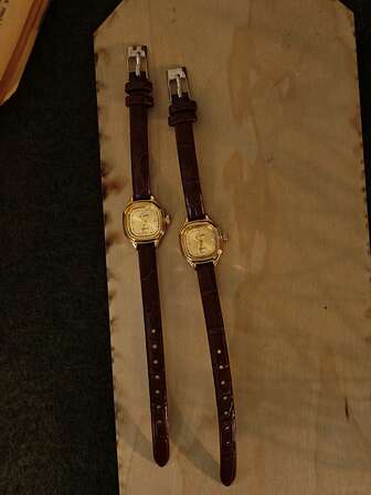 1 PC New Ultra-Thin French Retro Women's Watch With Gold Dial & Soft Brown Leather Strap - Petite, Water-Resistant, Minimalist Elegance For Daily, Party, Vacation Wear And Gift Giving