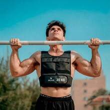 MUUK FITNESS Chaleco de Peso Ajustable para Entrenamiento 10 kg 20 kg 5 kg | Chaleco con Peso para Fitness, Cross Training y Fuerza | Resistente, Cómodo y Ajustable para Rutinas en Casa o Gimnasio - Negro 20 kg - Ver 5