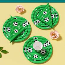 一套绿色星星足球图案一次性餐盘、餐巾纸、纸杯，适合25位客人使用，一次性纸盘，派对用品，适用于生日、婚礼、主题派对、家庭野餐等。 - 彩色 - 查看 5