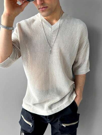 Men's Hollow Out Semi-Sheer Solid Color Drop Shoulder Short Sleeve Knit Top Men's Casual V-Neck Knit Sweater Men's Summer Vacation Clothing