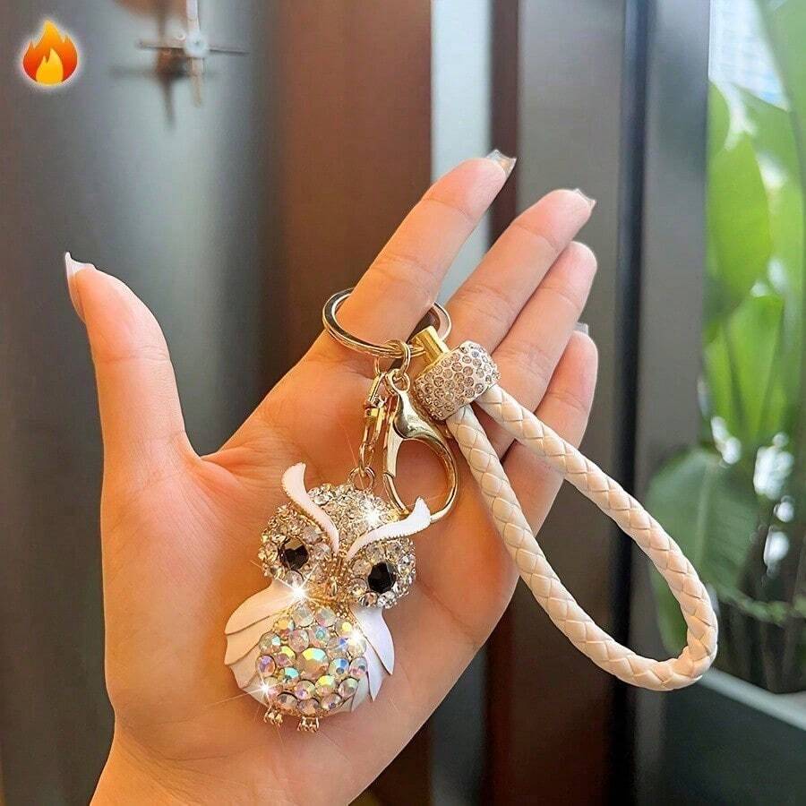 Car Keychain Alloy And Rhinestone Inlaid Owl Keychain With White Braided Cord - Sparkling Charm, Suitable For Car Keys, Bags, And Wallets - Ideal Birthday Gift, Symbol Of Luck, Represents Bringing Good Fortune - 白色 - 查看 1