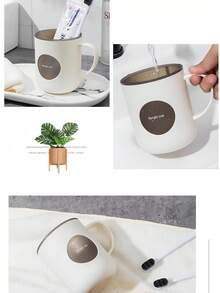 [Customized] Dual-Color Dual-Layer Rinse Cup, Customizable Name, Couples Bathroom Cup, Skin-Friendly Material + Stylish Contrast Color Design, Compact Size, Built-In Handle For Easy Grip, Exclusive Customized Text To Avoid Sharing, Keeps Vanity Tidy, One Person One Cup For Better Hygiene, Suitable For Rental, Home, Dorm