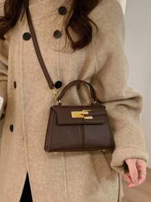 Moderne Mode Damen Handtasche mit dekorativem Schultergurt, minimalistischer goldener Metalldekor Umhängetasche, neue Herbst/Winter Kaffeefarbe, verstellbarer & abnehmbarer Riemen Umhängetasche, geeignet für College-Studenten Alltagseinkäufe - Kaffeebraun - Übersicht 5