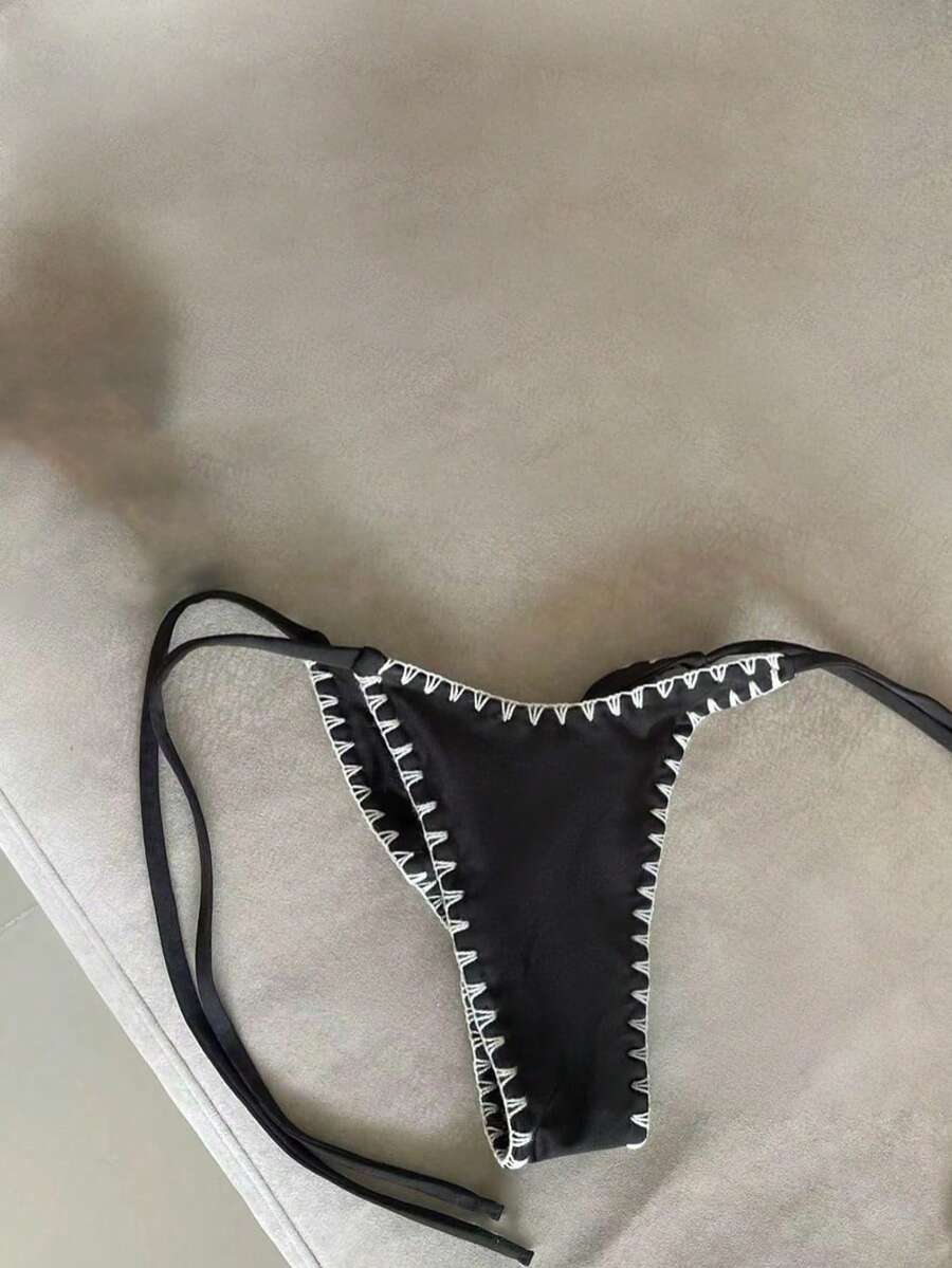 Valentine's Day Women's Tie-Side Contrast Color Fashionable Swimsuit Bottom