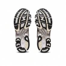 ASICS Gel-Kayano 14 'Crema Negro - Blanco - Ver 5