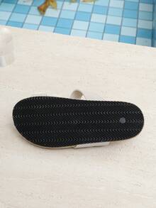 夏季新款舒适时尚人字拖，度假风沙滩拖鞋，一脚蹬平底凉鞋