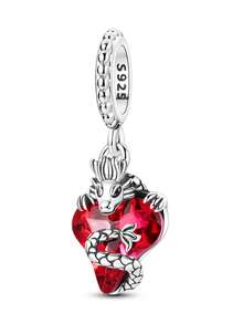 1. 爱心龙吊坠纯银手链项链配饰，适合日常佩戴或作为生日礼物