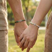 1条时尚简约十字手链，多色编织十字手链，可调节编织手链，可叠戴手链，彩虹编织十字手链，幸运手链，情侣手链，姐妹手链，情人节礼物，教师节礼物，周年纪念礼物