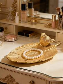 1个树脂叶形首饰托盘，饰有小鸟图案，复古风格叶形小饰品碟，梳妆台装饰收纳托盘，可放置耳环、戒指、化妆品等，是送给家人、朋友、爱人的完美礼物。 - 彩色 - 查看 5