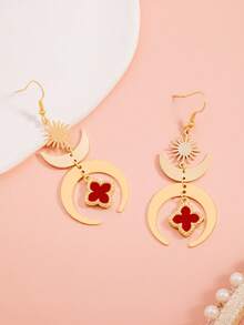 1 Pair Unique Fashion Elegant Sweet Moon Pendant & Four-Leaf Clover Charm Earrings For Women - Multicolor - View 3