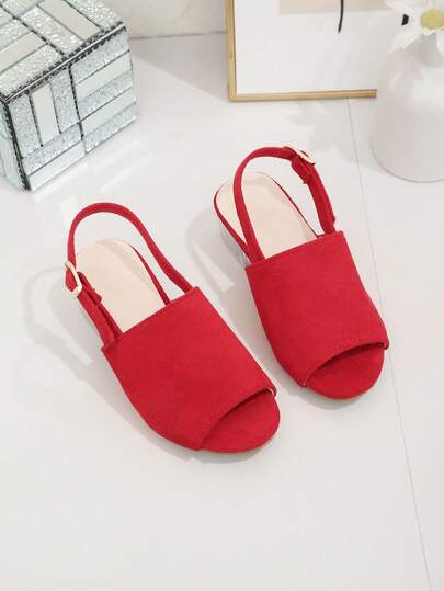 A Pair Of The Latest Red Suede Button-Up High-Heeled Sandals For Children In Summer - A Versatile Style, An Excellent Choice For Daily Outings, Summer Vacations, And Shopping In Malls. , Fashionable, Casual And Comfortable,Girls Sandals