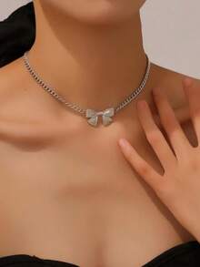 1pc Fashionable Chain With Bowknot Pendant Necklace, Fresh And Cute Elegant Design Suitable For Women's Daily Wear, Parties And Dates, Great Gift - Silver - View 1