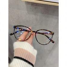 Women's Burgundy Cat Eye PC Frame Plain Full Frame Rivet Glasses - Fashion Casual Flat Eyewear With Bold Rivet Detail & Modern Vintage Flair. - Default - 查看 7
