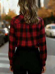 女士红色格子长袖衬衫，涤纶面料，衬衫领，带翻盖口袋，常规版型，适合休闲穿着 - 紅黑格子 - 查看 2