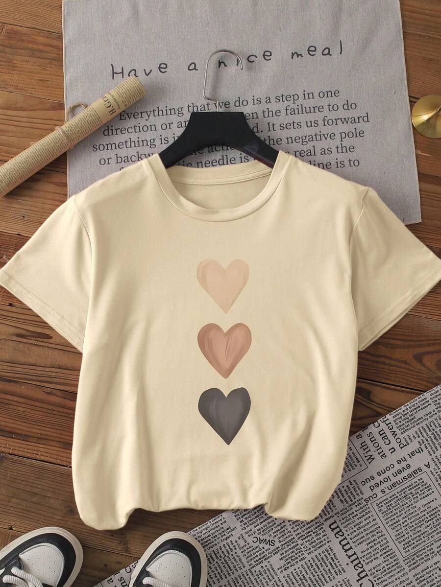 Women's Valentine's Day Ombre Heart Print Short Sleeve Round Neck T-Shirt, Gentle Minimalist Casual Style, Comfortable & Versatile, Fashionable Spring/Summer Wear, Suitable For Dates, Shopping And Everyday - Khaki - View 1