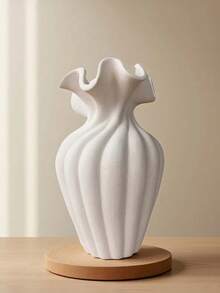 A Vintage Elegant Vase. It Can Be Used As A Flower Container In The Living Room, Placed On A Dried Flower Rack As A Modern Decoration, Or As A Centerpiece On The Dining Table. It Can Hold Fresh Flowers Or Artificial Flowers, And Is An Ideal Decoration For Coffee Tables, Desks, And Living Rooms. Suitable For Room Decor, Home Decor, And Autumn Decor. Vase - Multicolor - View 6