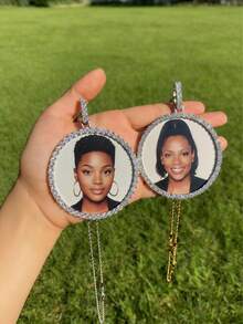 1pc Customized Sparkling Cubic Zirconia Round Pendant Necklace, Personalized Photo/Couple Photo Pendant Necklace, Suitable For Women, Men, Family, Friends, Parents, Boyfriend, Girlfriend, Suitable For Holidays, Anniversaries, Birthdays And Other Occasions - Multicolor - View 4