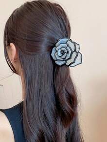 1pc Women's Rose Blossoms Fashionable Hair Grab Sweet Temperament Shark Grip Clip Simple Fashion Versatile Hair Claw Headwear Hair Accessories