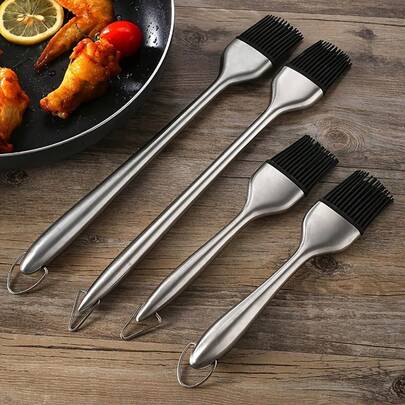 This Heavy-Duty Stainless Steel Silicone Brush Features An Ergonomic Handle, Is Non-Stick And Heat-Resistant, Making It Suitable For Camping, Barbecuing And Picnicking. It Is An Ideal Choice For Grilling, Baking, Cooking, Making Pancakes, Waffles, Barbecue Accessories, Camping Cookware And Outdoor Cooking. It Can Improve The Convenience Of Oiling During Barbecuing, Enhance The Efficiency Of Frying Pans, And Increase The Controllability Of Oiling During Kitchen Baking. It Is A Must-Have For Picnics And Barbecues.