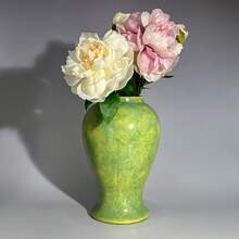 Elegant Green Ceramic Vase, Oriental Style, Classic, Simple & Chic, Artistic, High-End, Luxury, Gift, Creative Gift, Home Decor, Flower Arrangement, Mysterious Style, Christmas Gift, Birthday Gift, Hotel Vase, Home Vase, Collectible, Tall Vase, High-Quality Vase - Multicolor - View 2