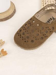 Girls' Lightweight Breathable Hollow-Out Flat Shoes, English Countryside Style, Spring/Summer - Brown - View 5