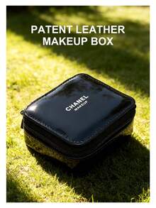 CHANEL 黑色漆皮化妆包，带镜子 - 黑色 - 查看 5
