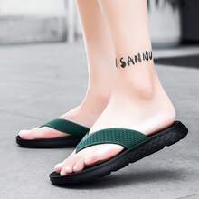 Men's Summer Casual Flip Flops, Thong Sandals For Beach, Travel, Daily Wear, PVC & Fiber Material, Flat Bottom - Green - View 8
