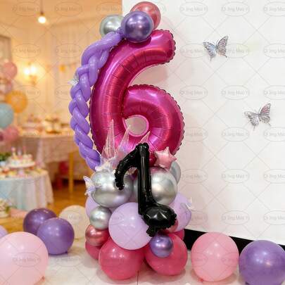 45件套赛博朋克女团音乐主题派对气球套装，包含银色蝴蝶、彩色星爆气球、粉色爱心气球、32英寸洋红色数字气球、黑色音符气球，适用于演唱会装饰、节日生日派对、室内装饰、偶像粉丝装饰，是送给儿子/女儿的理想礼物。