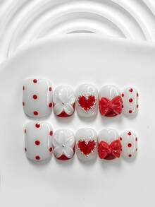 Bộ 10 món đồ trang trí móng tay thủ công lãng mạn ngày Valentine, bao gồm hoa trắng, nơ trang trí, móng gel đỏ trắng, móng giả chấm bi kiểu Pháp, họa tiết trái tim vẽ tay, điểm nhấn hạt bạc, 3 hình dạng móng: hạnh nhân, vuông, hình quan tài, kèm túi đựng dụng cụ, phù hợp cho phụ nữ và các cô gái ngọt ngào, ngày Valentine, tiệc tùng, phụ kiện làm móng hàng ngày. - Nhiều màu - Xem 2