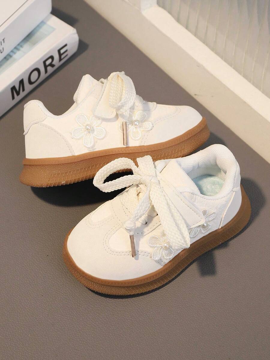 Girls' Casual Sports Shoes, Princess Style Soft Bottom Toddler Shoes, Spring/Autumn - Beige - View 1