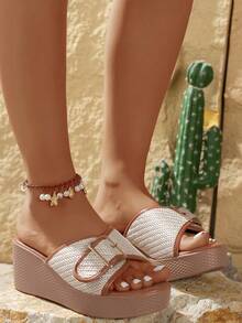 2026夏季新款女式波西米亚风厚底坡跟圆头金属扣棕色休闲凉鞋，适合居家、海滩、度假和日常穿着。 - 棕色 - 查看 7